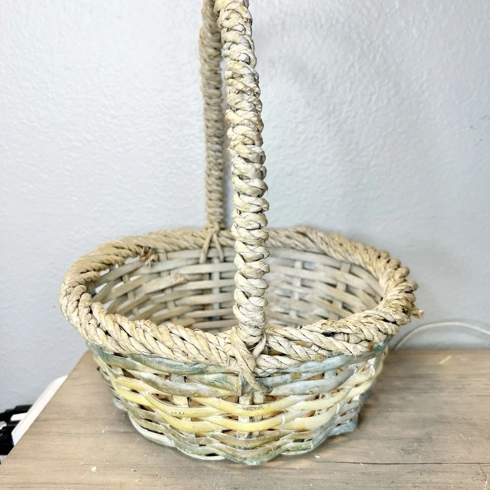 Vintage Wicker Basket with Handle 9x3.25x11.5 Rustic Farmhouse‎ Decor